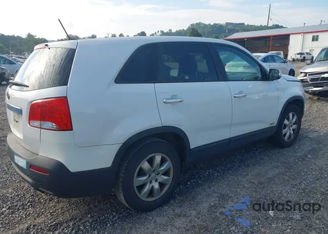 2013 Kia Sorento Lx из США, поврежденный, VIN 5XYKTCA65DG371787